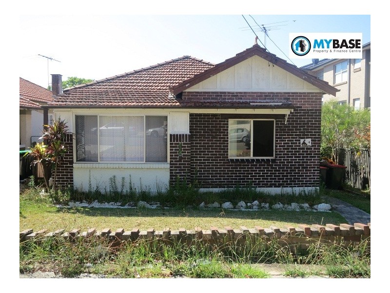 4 Dalcassia Street, Hurstville NSW 2220