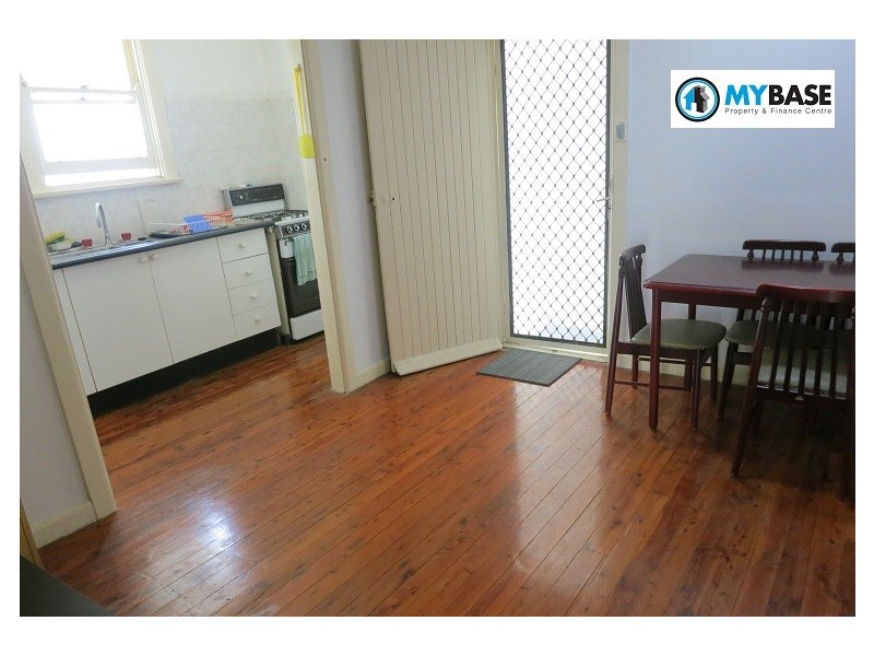 At King Georges Road, Penshurst NSW 2222