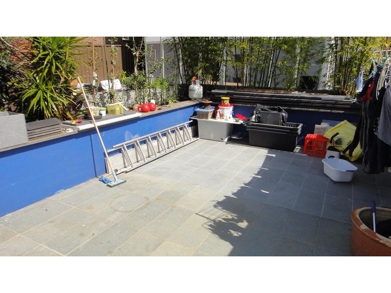 At Salisbury Street, Penshurst NSW 2222