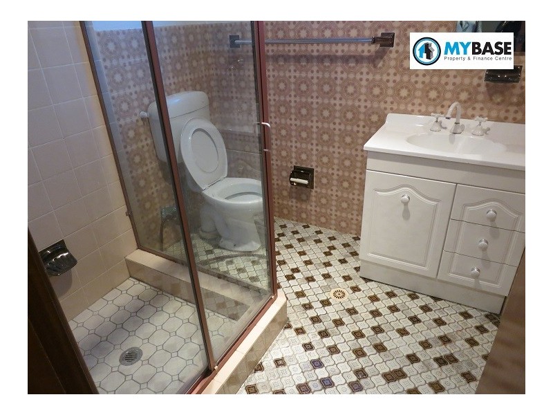 At Carwar Avenue, Carss Park NSW 2221