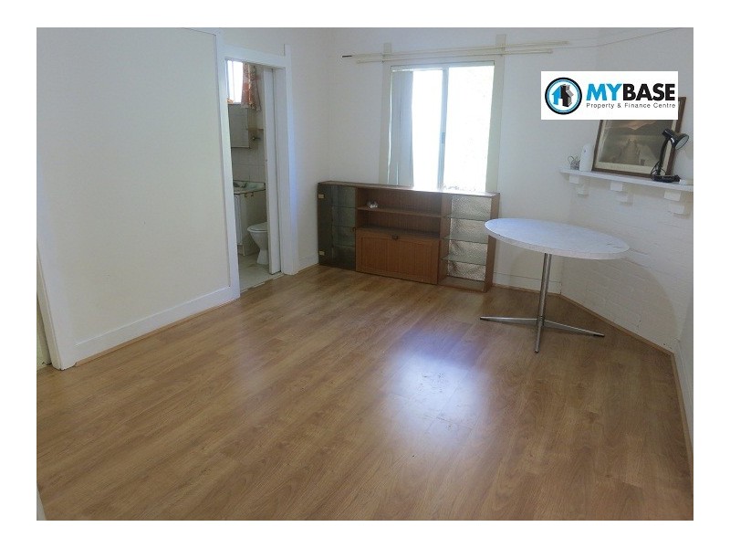 4 Dalcassia Street, Hurstville NSW 2220