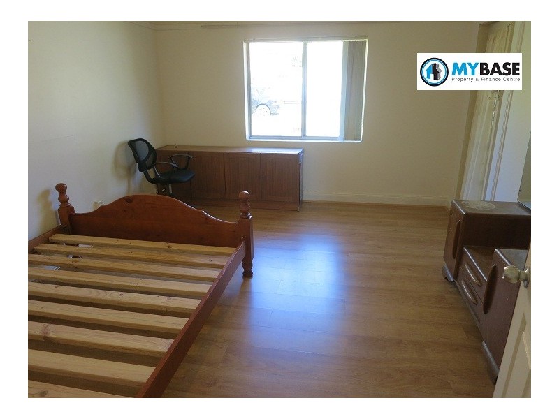 4 Dalcassia Street, Hurstville NSW 2220