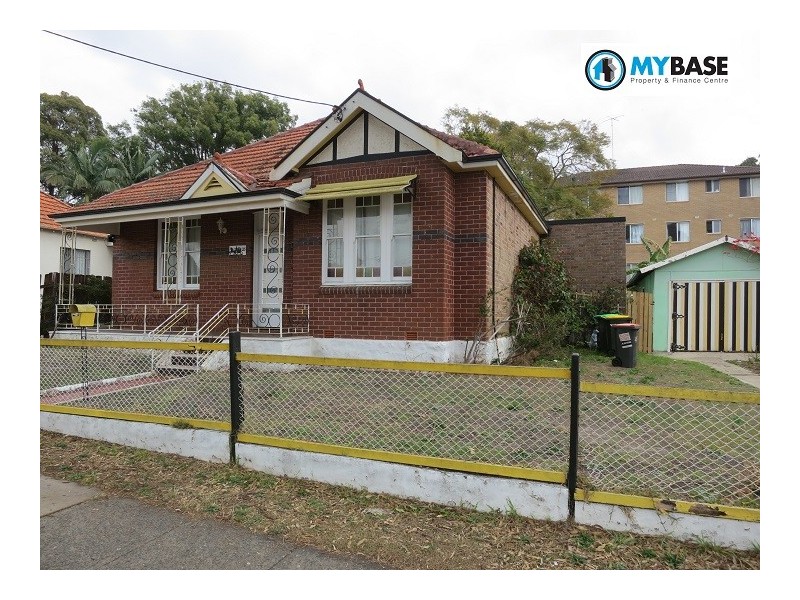 25 Nielsen Avenue, Carlton NSW 2218