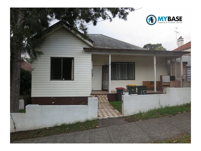 15 Hillcrest Avenue, Hurstville NSW 2220