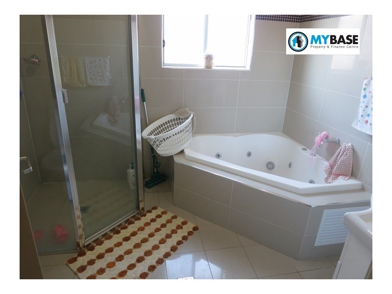 9 Grove Avenue, Narwee NSW 2209