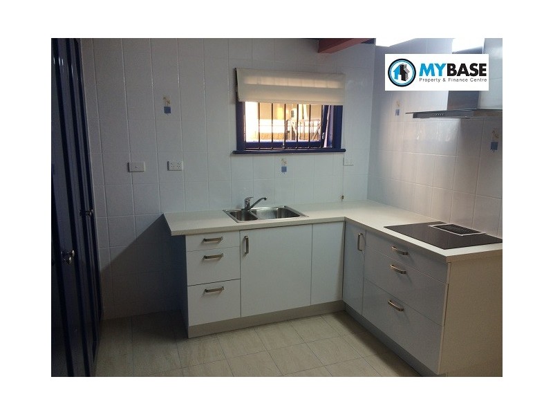 At Inala Avenue, Kyle Bay NSW 2221