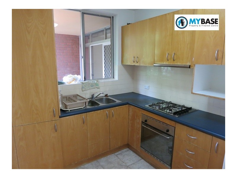 828 Canterbury Road, Roselands NSW 2196