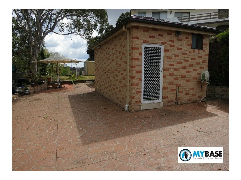 At Waterview Street, Carlton NSW 2218