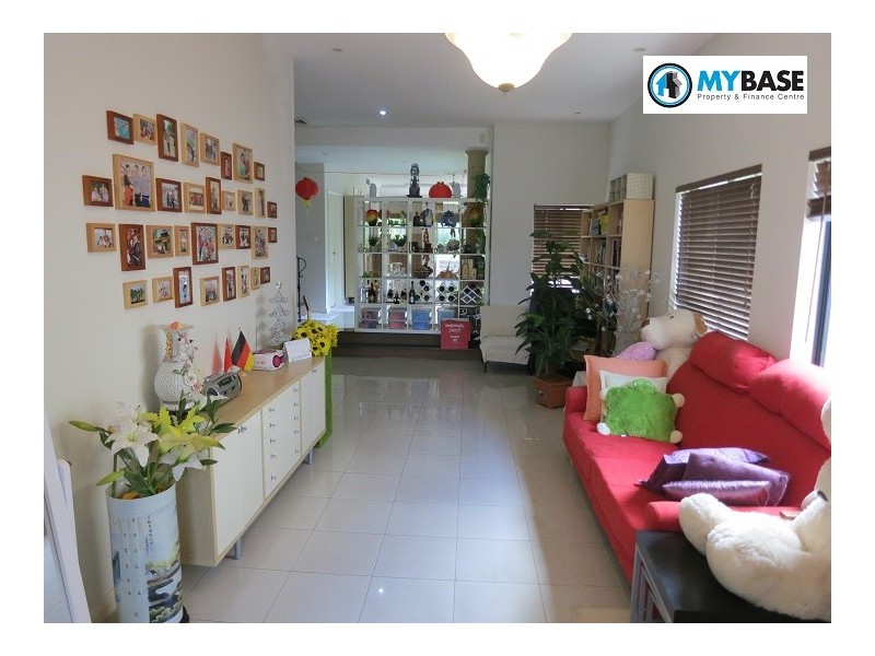 At Barr Street, Mortdale NSW 2223