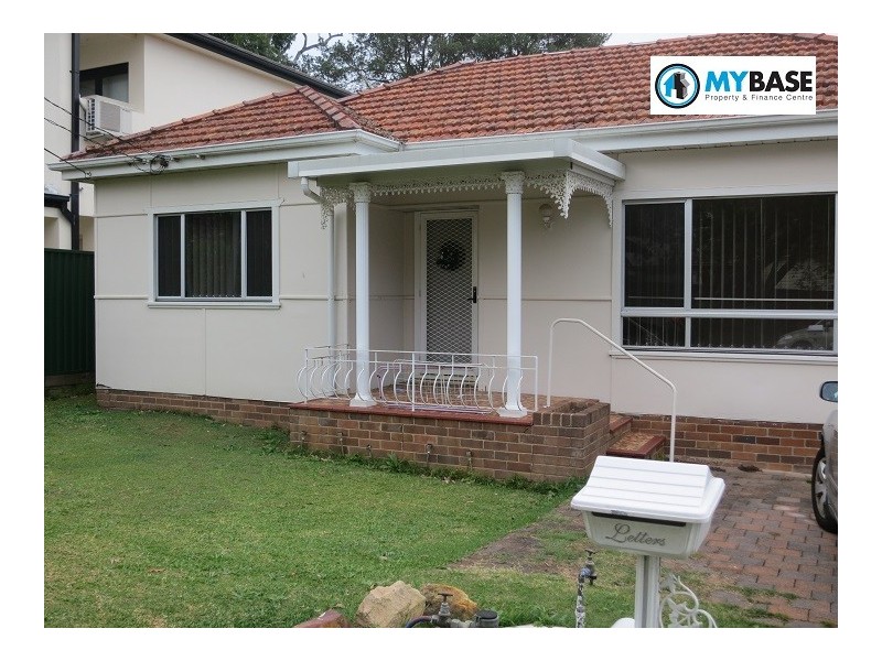 29 Fullerton Crescent, Riverwood NSW 2210