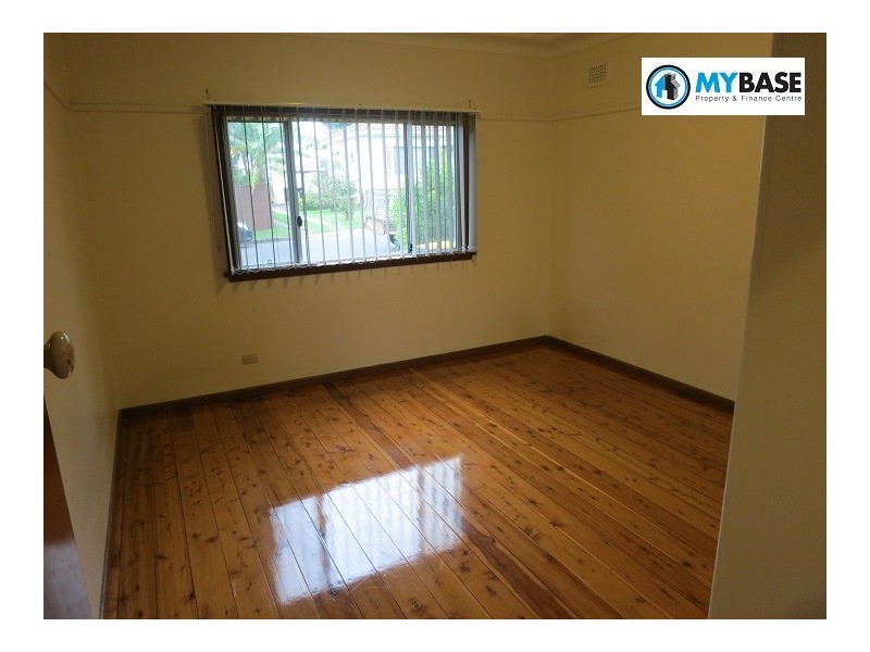 29 Fullerton Crescent, Riverwood NSW 2210