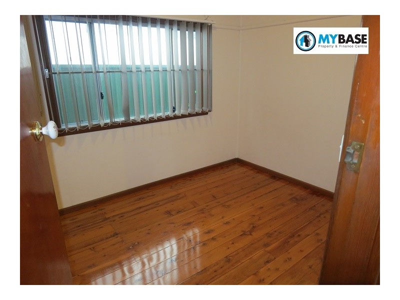 29 Fullerton Crescent, Riverwood NSW 2210