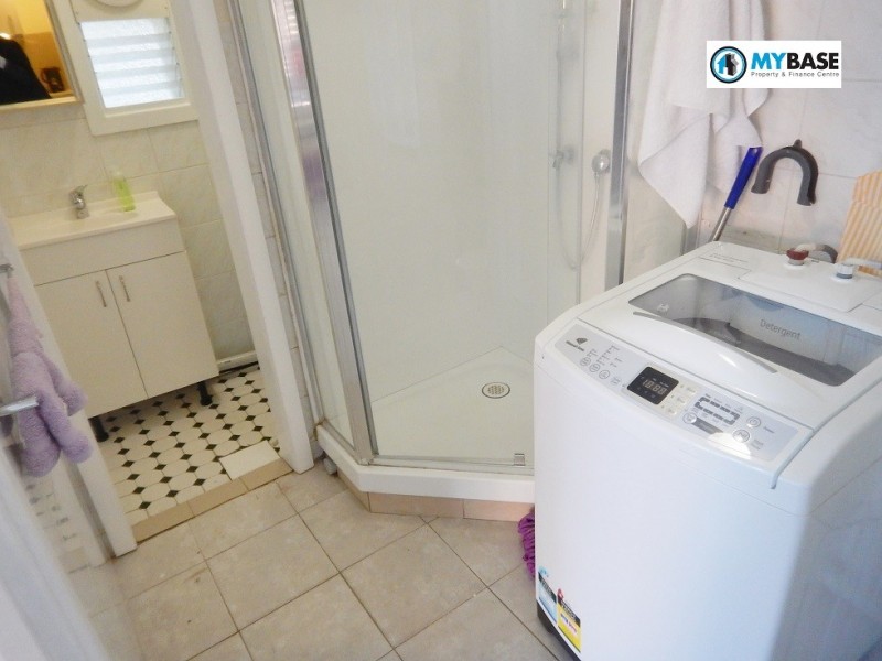 Room 4/213 Woniora Road, Blakehurst NSW 2221