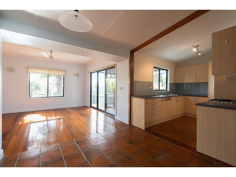 62 Bungalow Road, Peakhurst NSW 2210