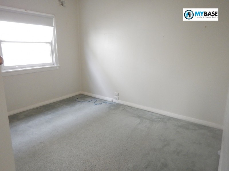 13 Thomas Street, Hurstville NSW 2220