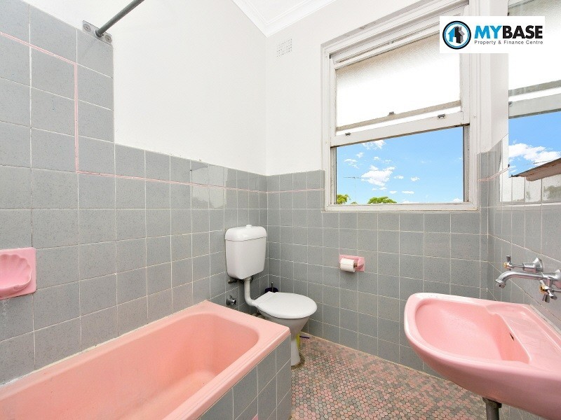 13 St. Georges Parade, Hurstville NSW 2220