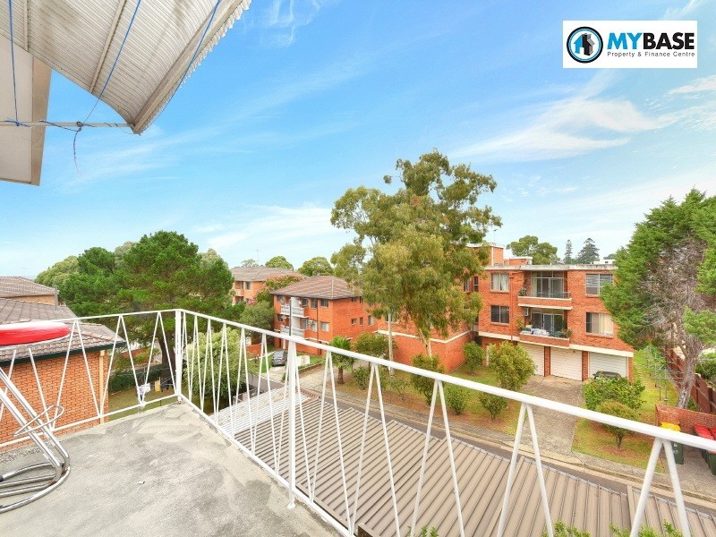 13 St. Georges Parade, Hurstville NSW 2220