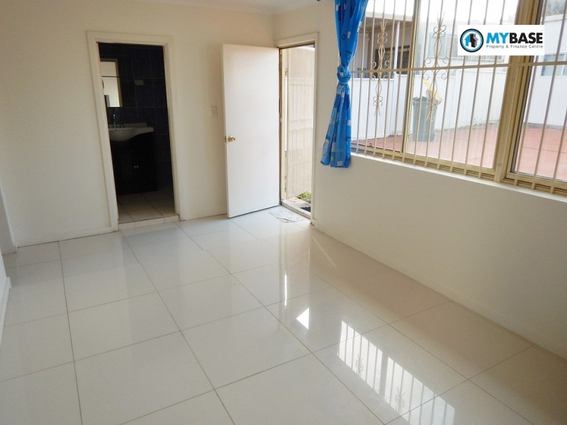 976AB Canterbury Road, Roselands NSW 2196