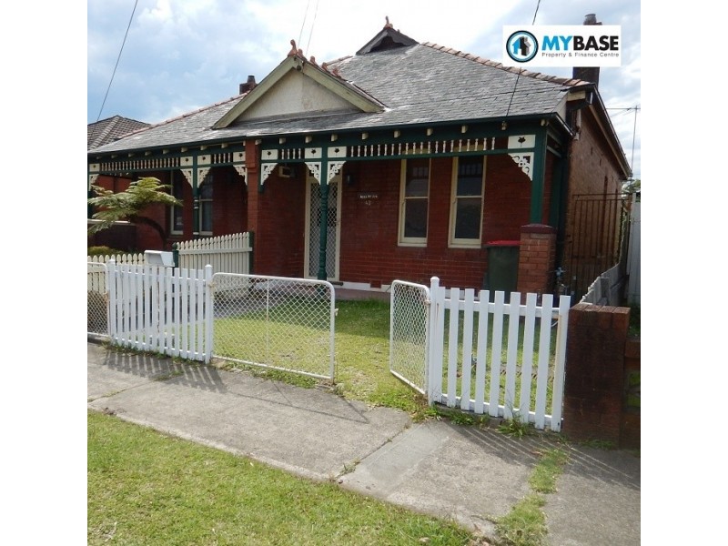 42 Henry Street, Carlton NSW 2218