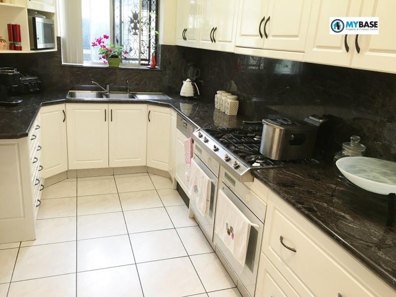 21 Nielsen Avenue, Carlton NSW 2218