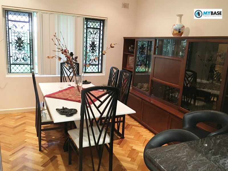 21 Nielsen Avenue, Carlton NSW 2218