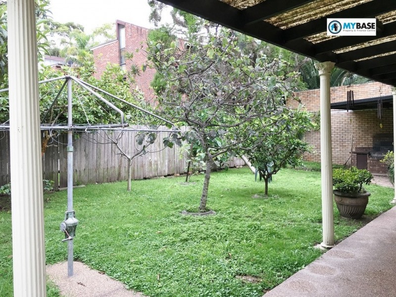 21 Nielsen Avenue, Carlton NSW 2218