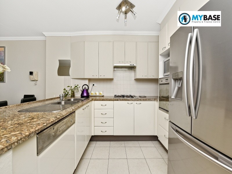 323 Forest Road, Hurstville NSW 2220