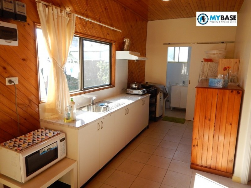 At Fleet Street, Carlton NSW 2218