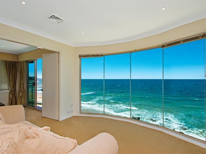 3A Cliff Parade, Thirroul NSW 2515