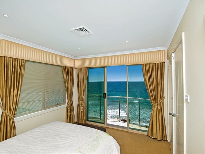 3A Cliff Parade, Thirroul NSW 2515