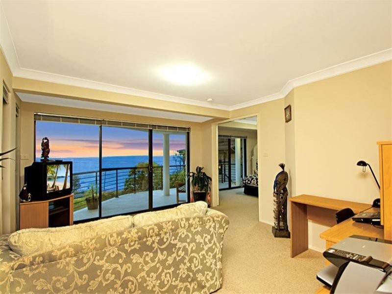 2 Haig Street, Wombarra NSW 2515