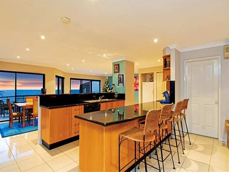 2 Haig Street, Wombarra NSW 2515