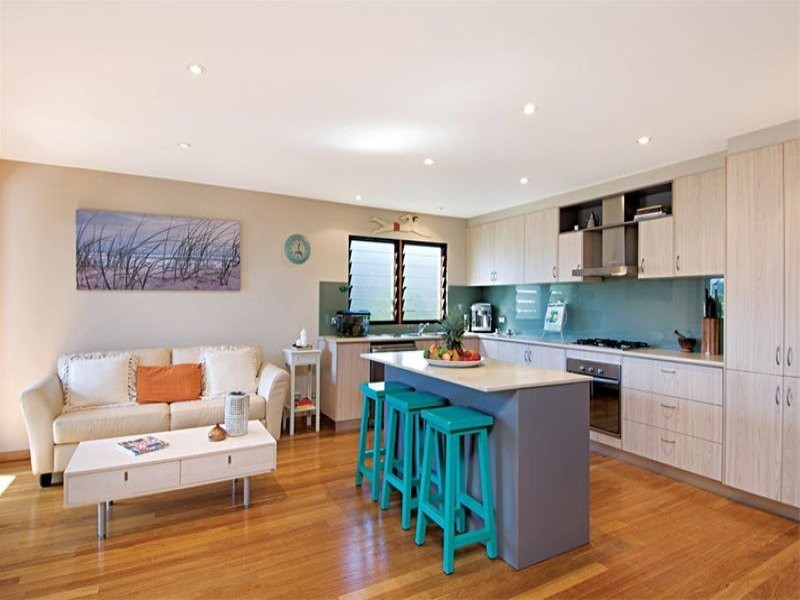 43 Sandon Drive, Bulli NSW 2516