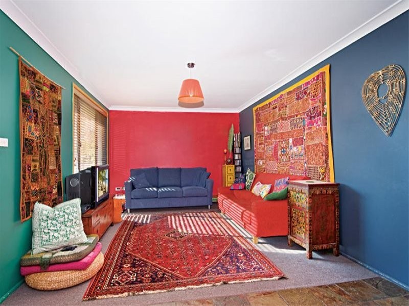 137 Parkes Street, Helensburgh NSW 2508