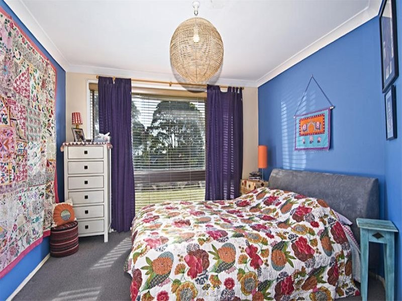 137 Parkes Street, Helensburgh NSW 2508