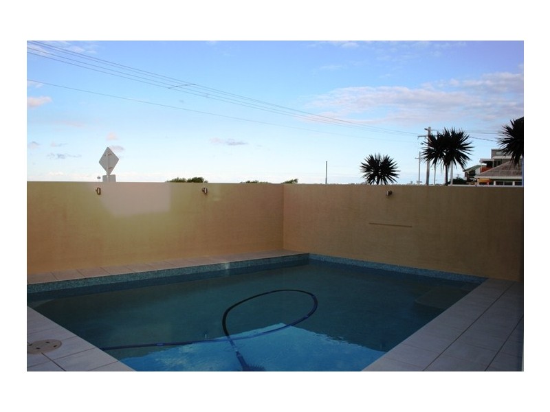 20 Beach Road, Woonona NSW 2517