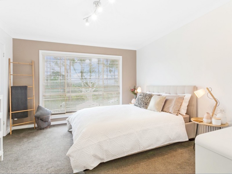 32 The Crescent, Helensburgh NSW 2508