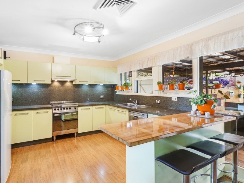 14 James Road, Corrimal NSW 2518