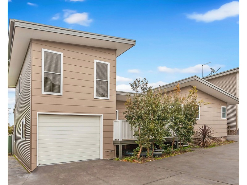 6/43 Laurina Avenue, Helensburgh NSW 2508