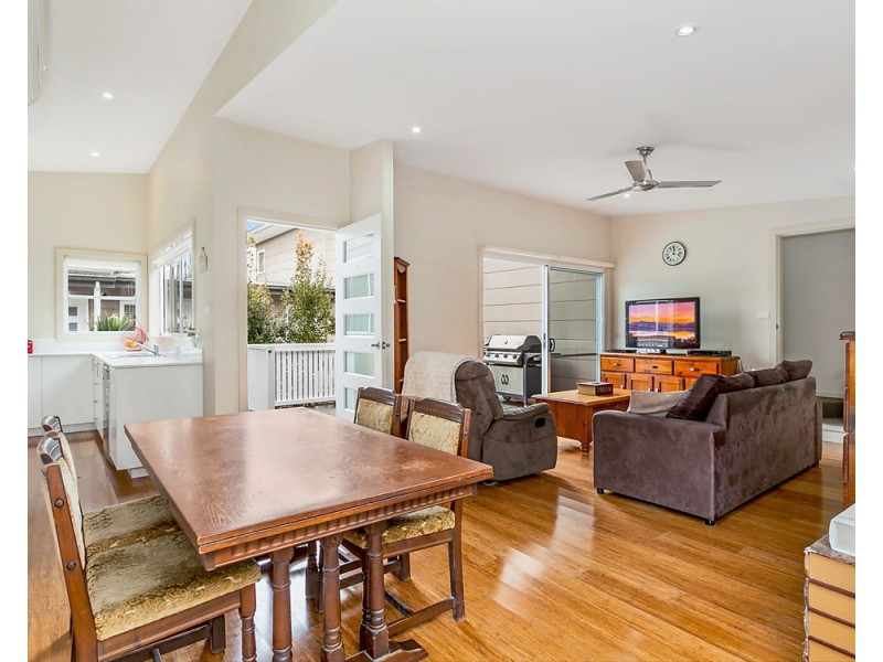 6/43 Laurina Avenue, Helensburgh NSW 2508