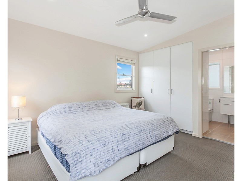 6/43 Laurina Avenue, Helensburgh NSW 2508