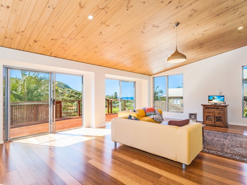 26 Lower Coast Road, Stanwell Park NSW 2508