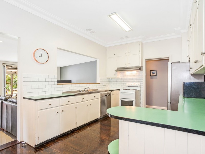 190 Parkes Street, Helensburgh NSW 2508