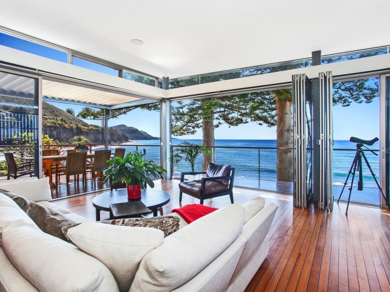10 Paterson Rd, Coalcliff NSW 2508