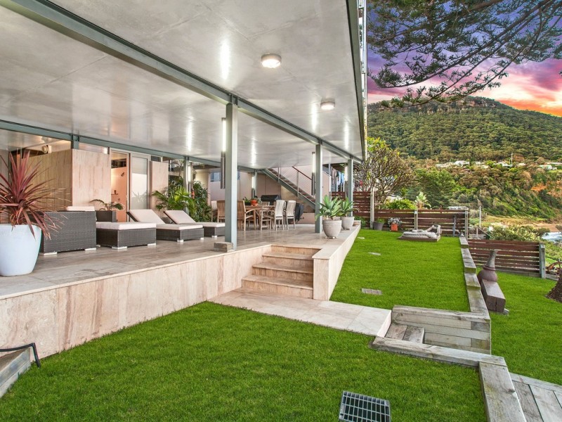 10 Paterson Rd, Coalcliff NSW 2508