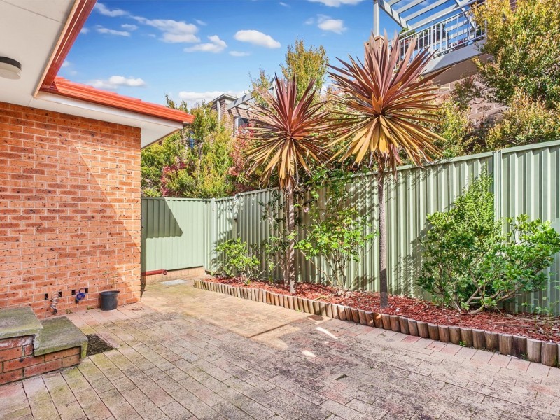 2/7 Stuart Street, Helensburgh NSW 2508