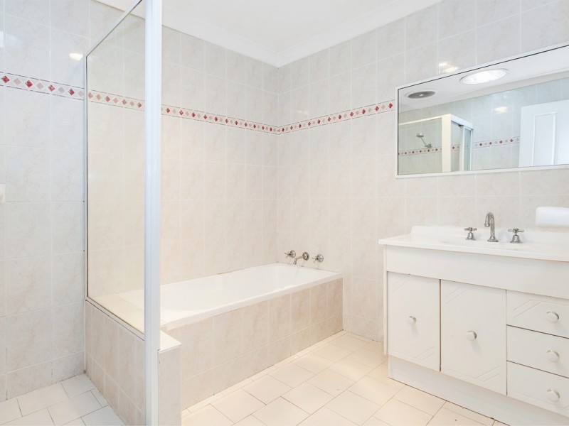 2/7 Stuart Street, Helensburgh NSW 2508