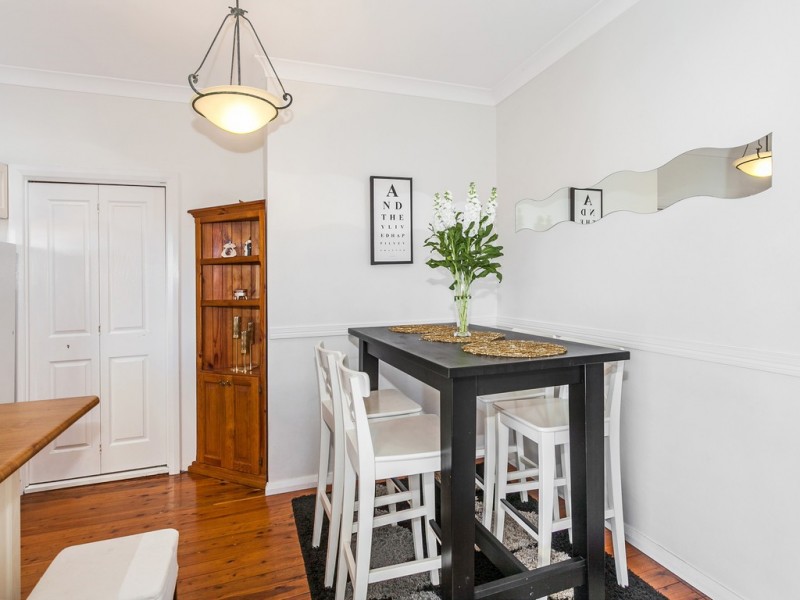1/18a Hay Street, Helensburgh NSW 2508