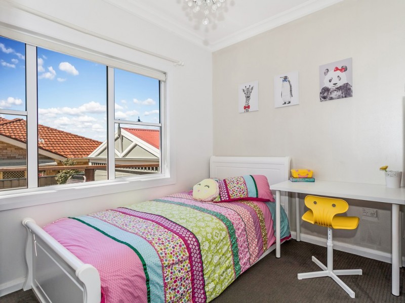 1/18a Hay Street, Helensburgh NSW 2508