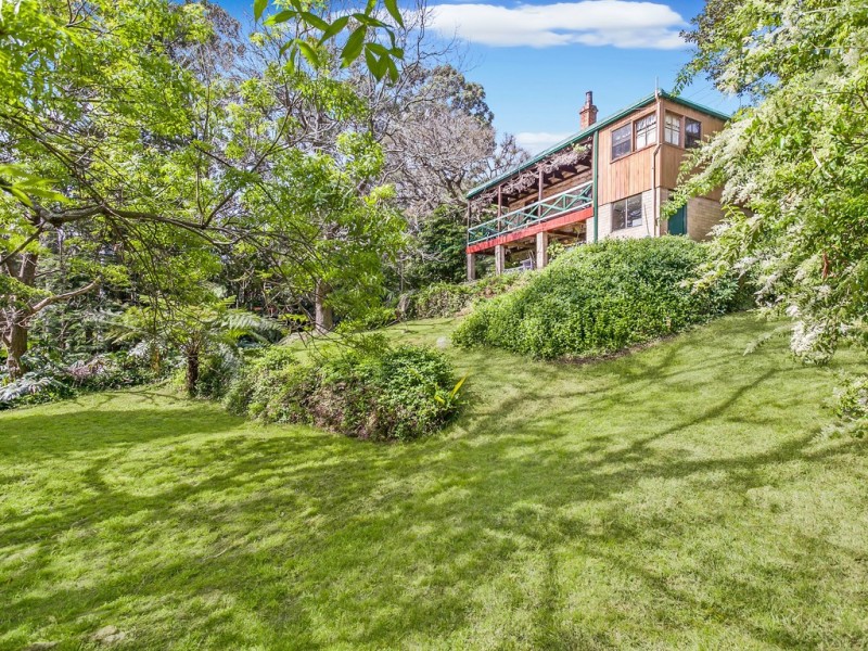 30 Parkes Street, Helensburgh NSW 2508